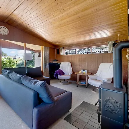Awesome In With 3 Bedrooms And Wifi Holiday home