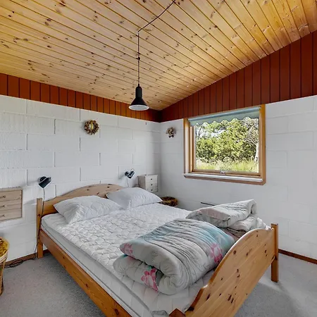 Awesome In With 3 Bedrooms And Wifi